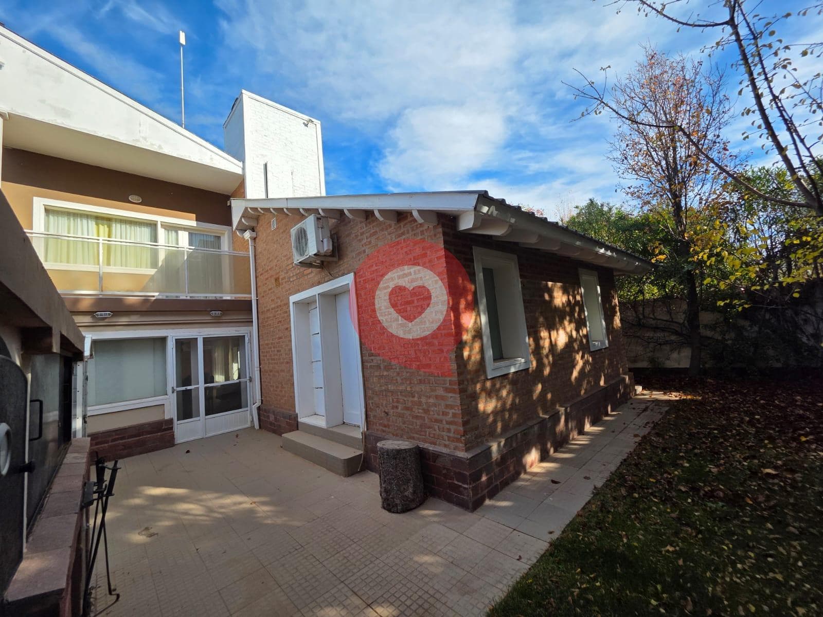 House for Sale in Villa El Chocon, Neuquén