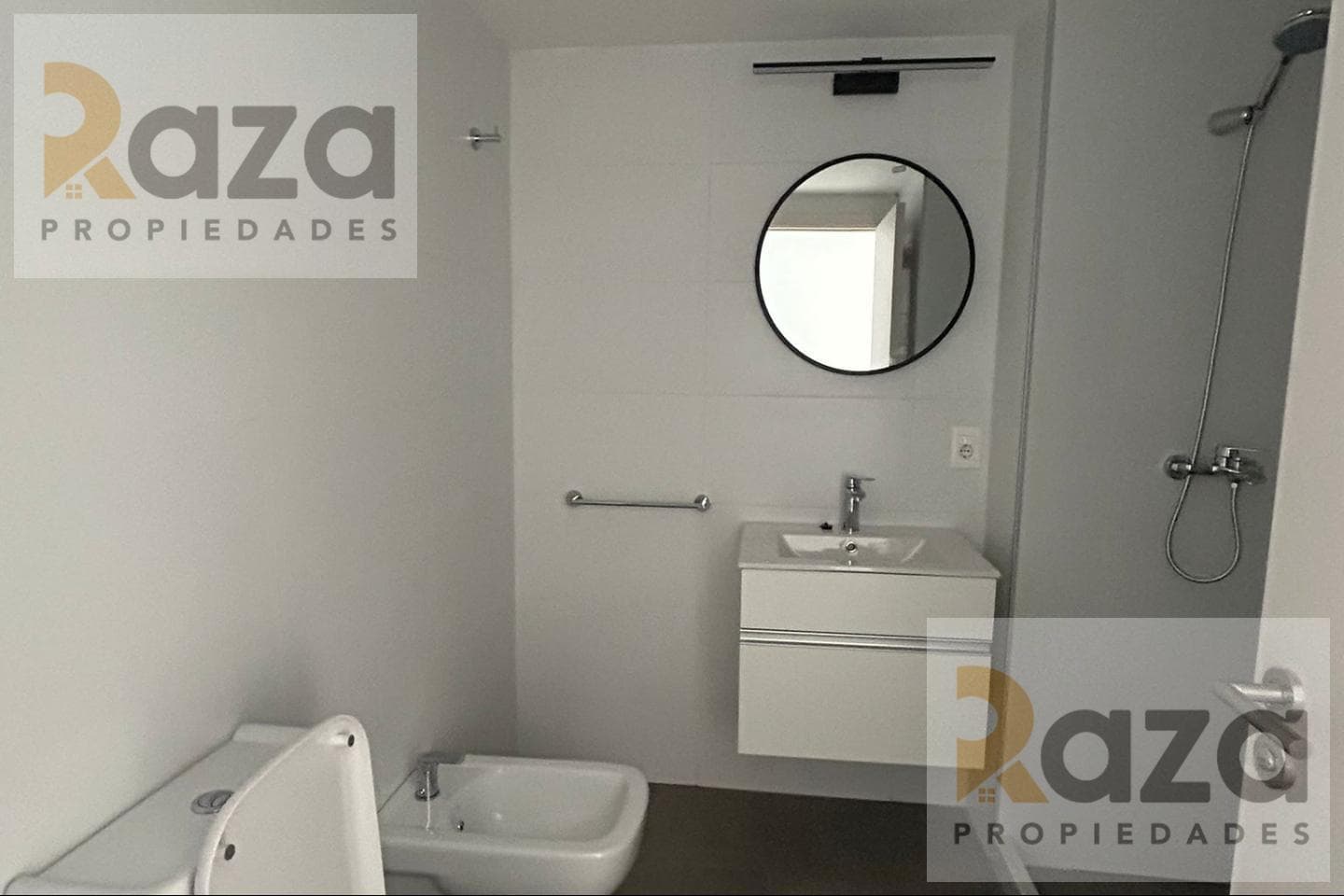 2-Bedroom Apartment for Sale in La Blanqueada
