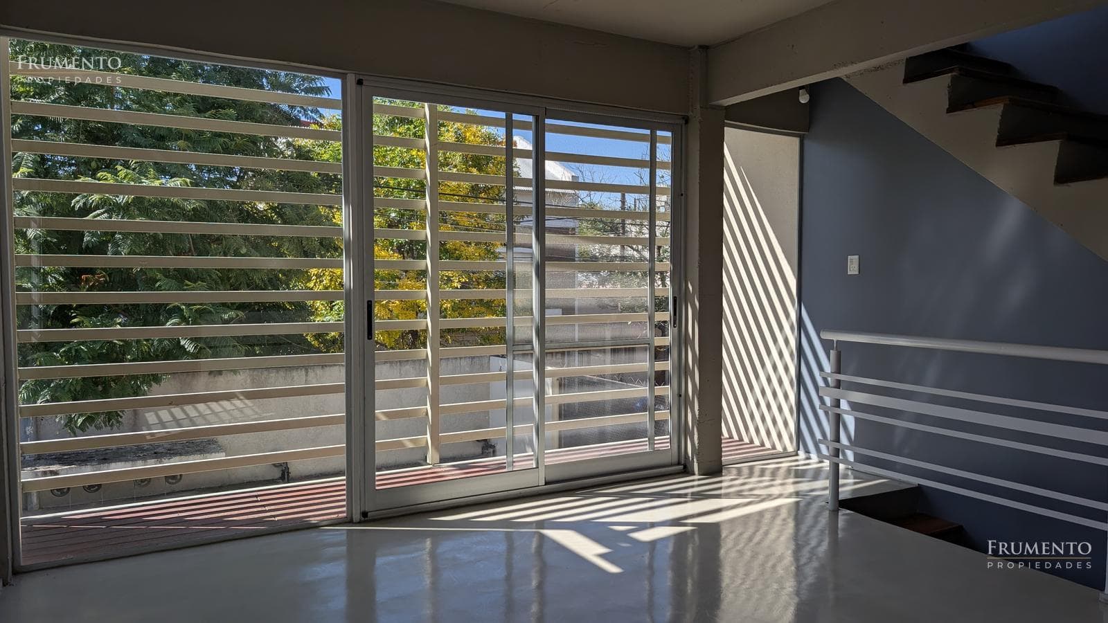 Brand-New 2-Room Apartment in Olivos with Garage