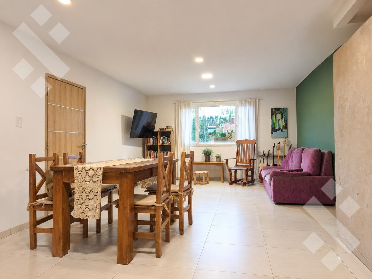 FOR SALE - 3-BEDROOM HOUSE - LA HERMINIA NEIGHBORHOOD - CIPOLLETTI