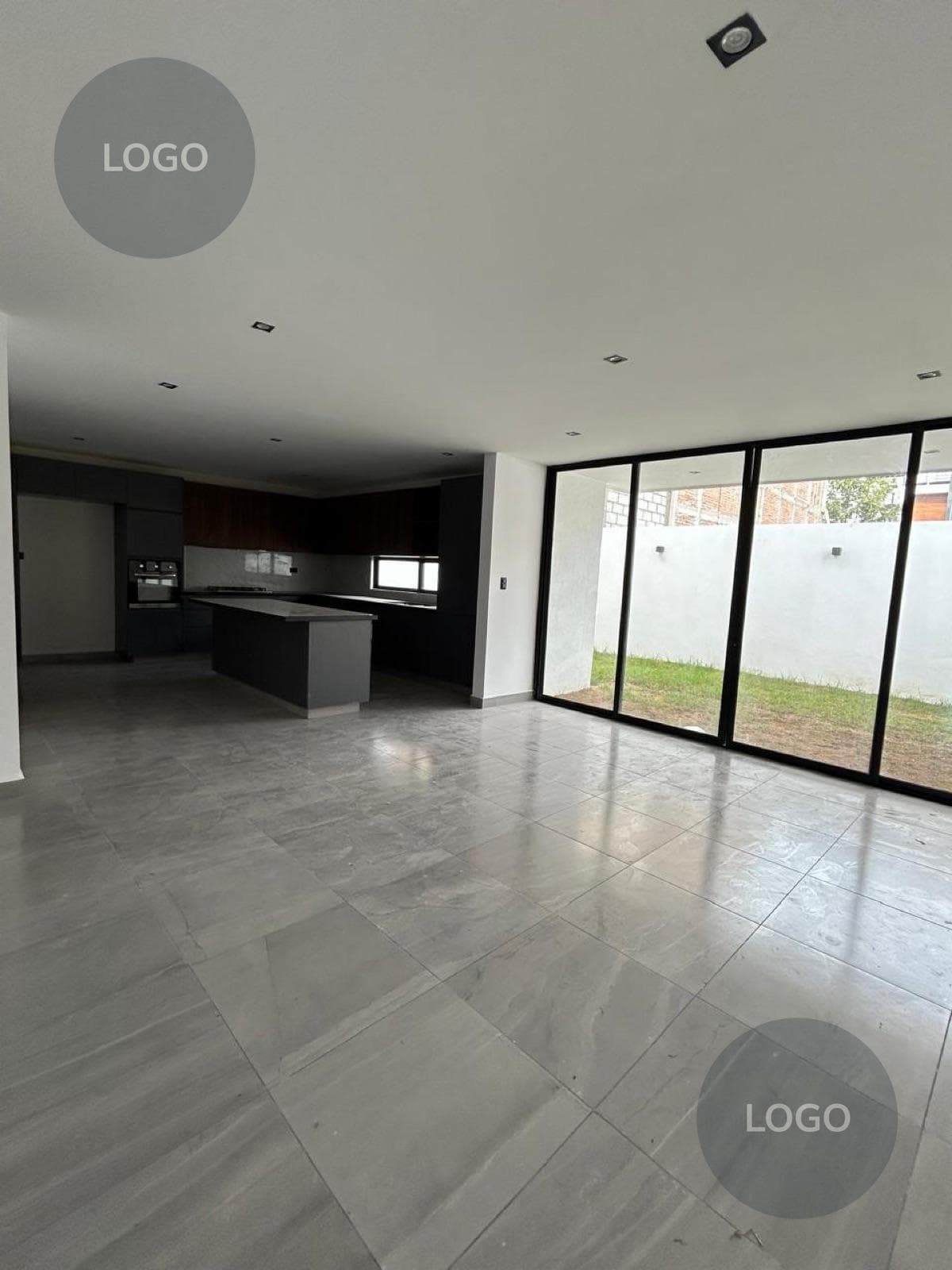 House - Lomas de Angelópolis Subdivision