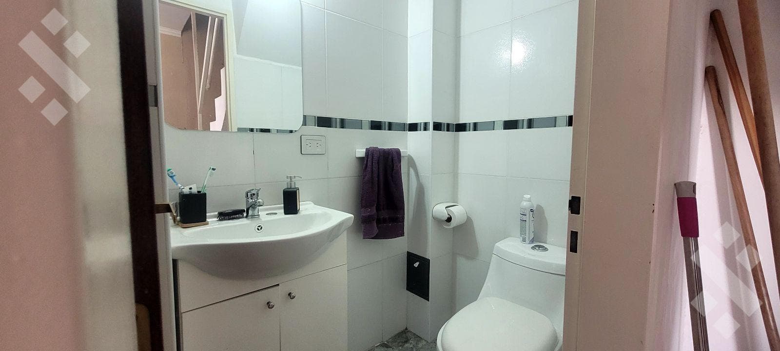 4-Bedroom House for Sale - Centenario, Neuquén Province. -