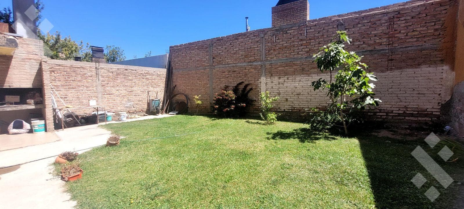 4-Bedroom House for Sale - Centenario, Neuquén Province. -