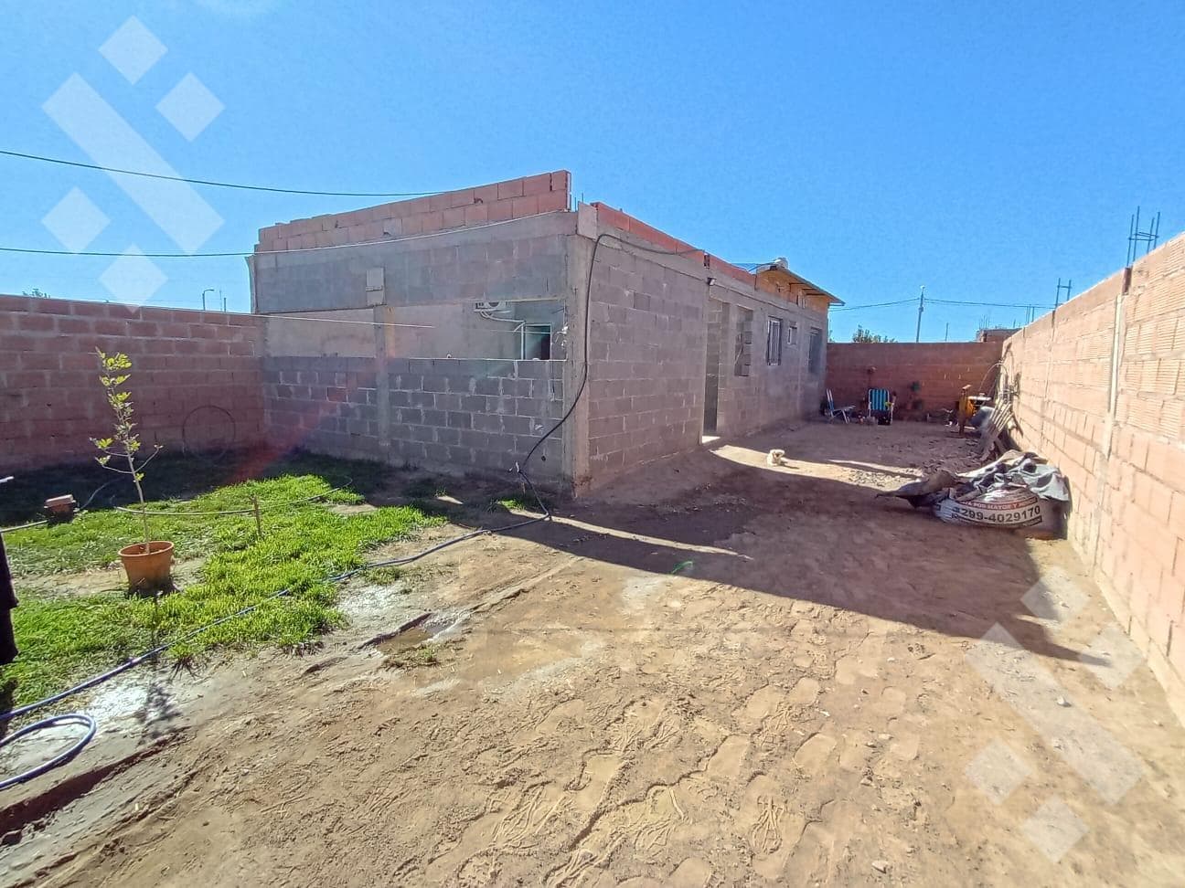 2-Bedroom House + 2-Bedroom House (Under Construction) - Centenario