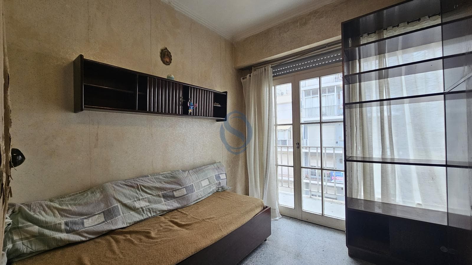For Sale - Studio apartment with balcony and garage - Av. Colón 1906
