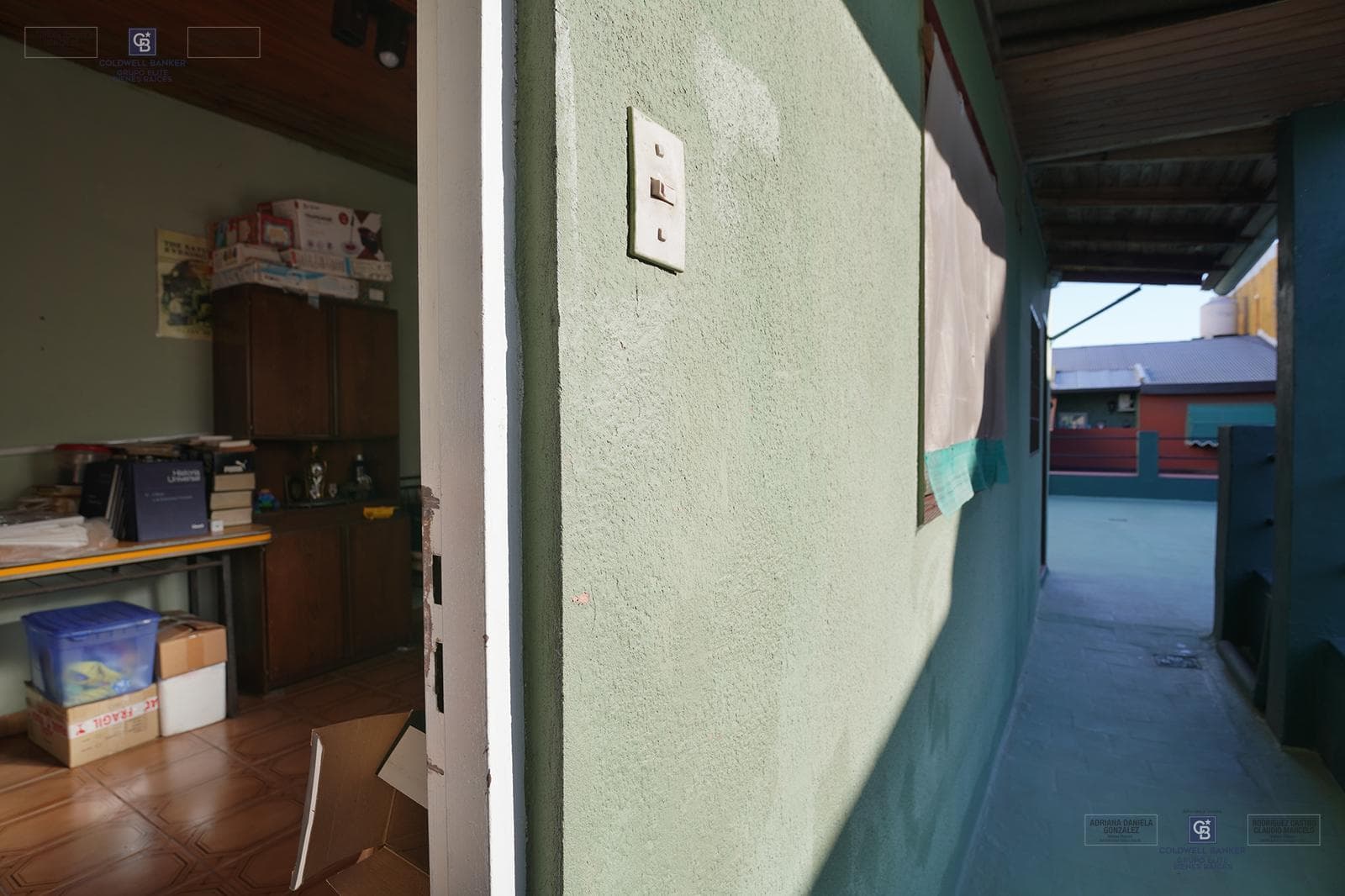 Venta PH 3 ambientes con patio y terraza,zona Parque Chacabuco.