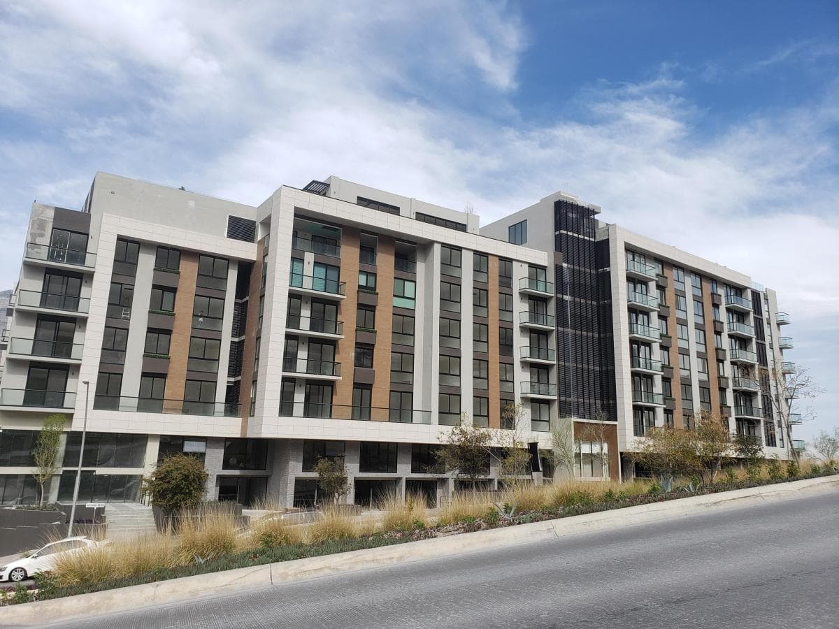 Fully Furnished Apartment for Sale in Valle Poniente, Santa Catarina, Nuevo León
