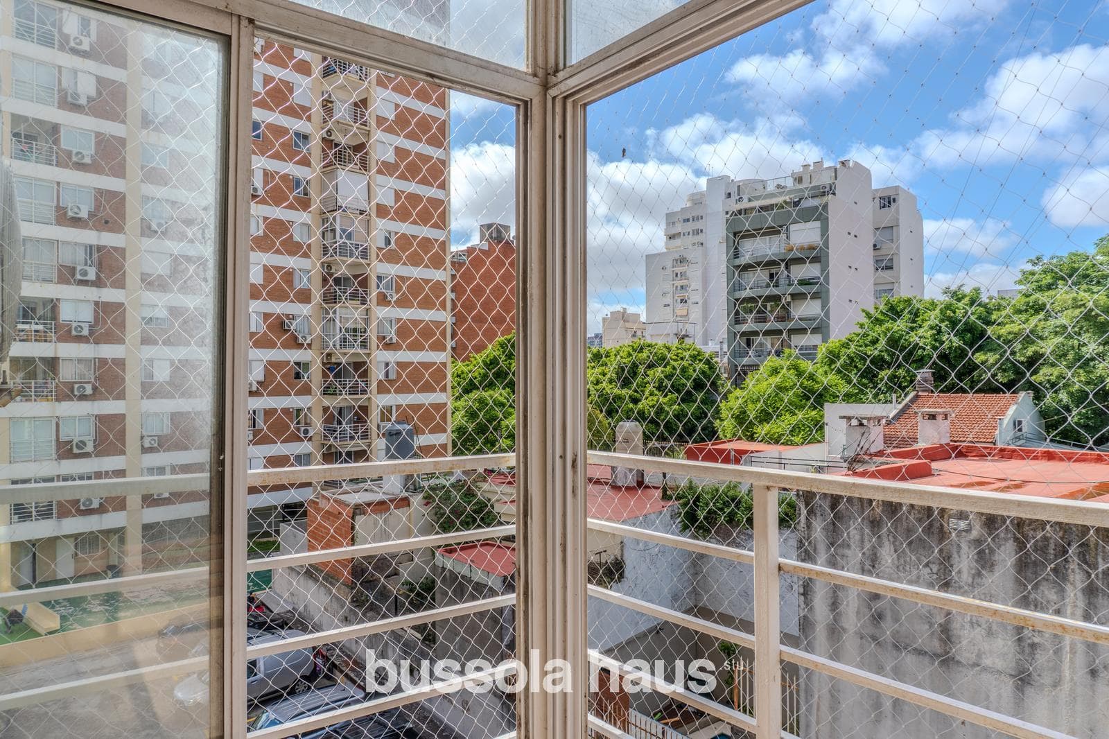 Two-room apartment for sale with a balcony in Caballito