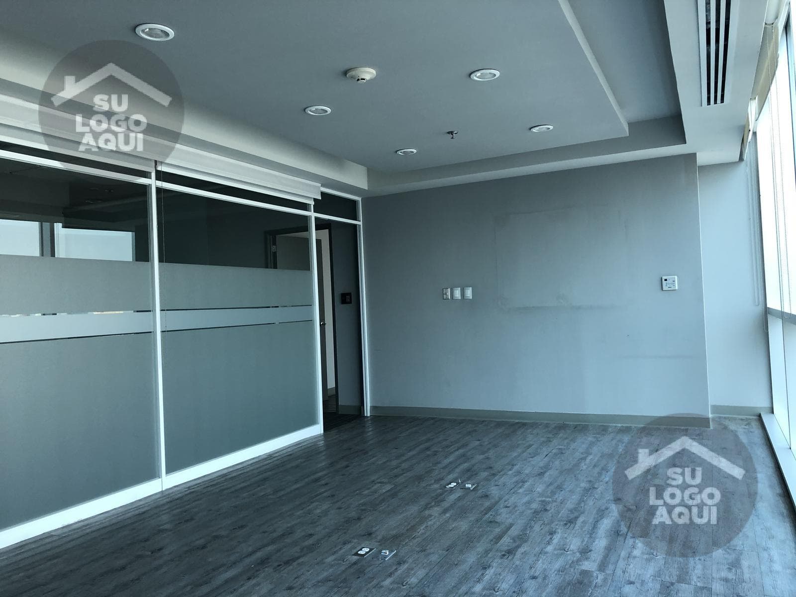 Office for Rent - Esmeralda III Tower, 12th Floor - 312 m2
