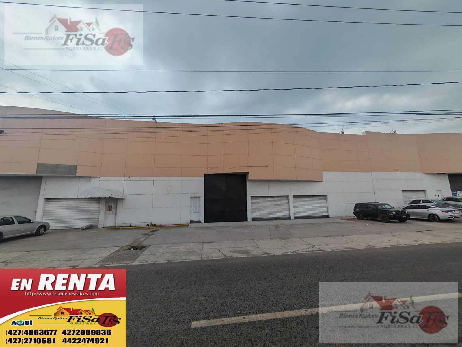Commercial warehouse in the Granjas Banthi Subdivision