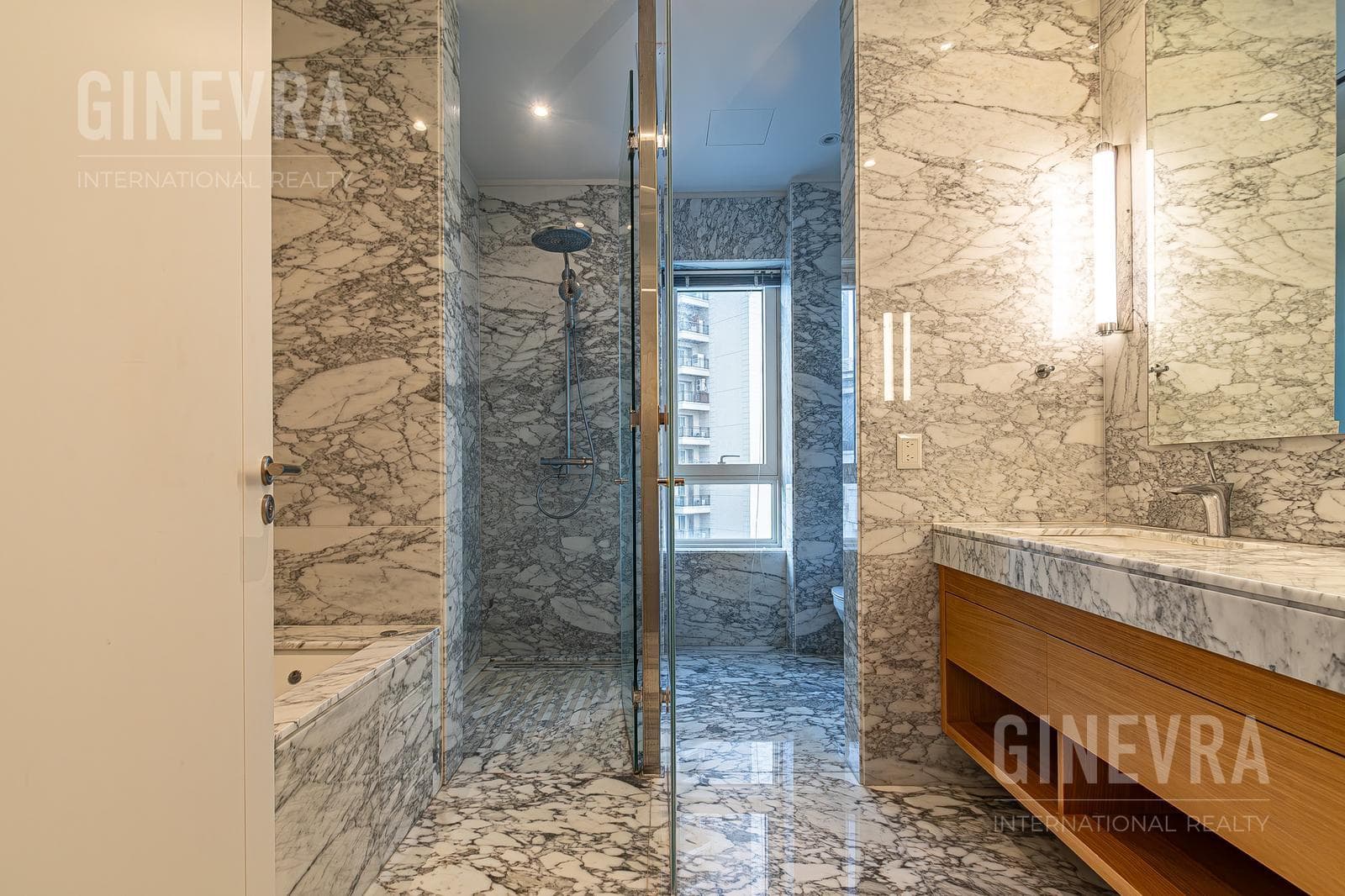3-Bedroom Apartment for Rent - Alvear Tower, Puerto Madero.