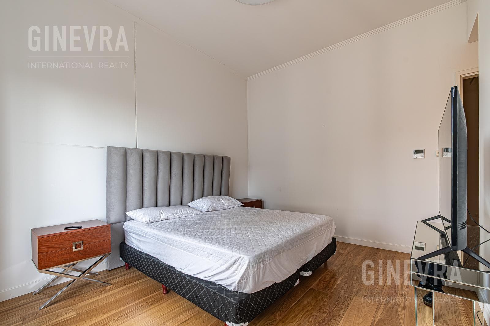 3-Bedroom Apartment for Rent - Alvear Tower, Puerto Madero.