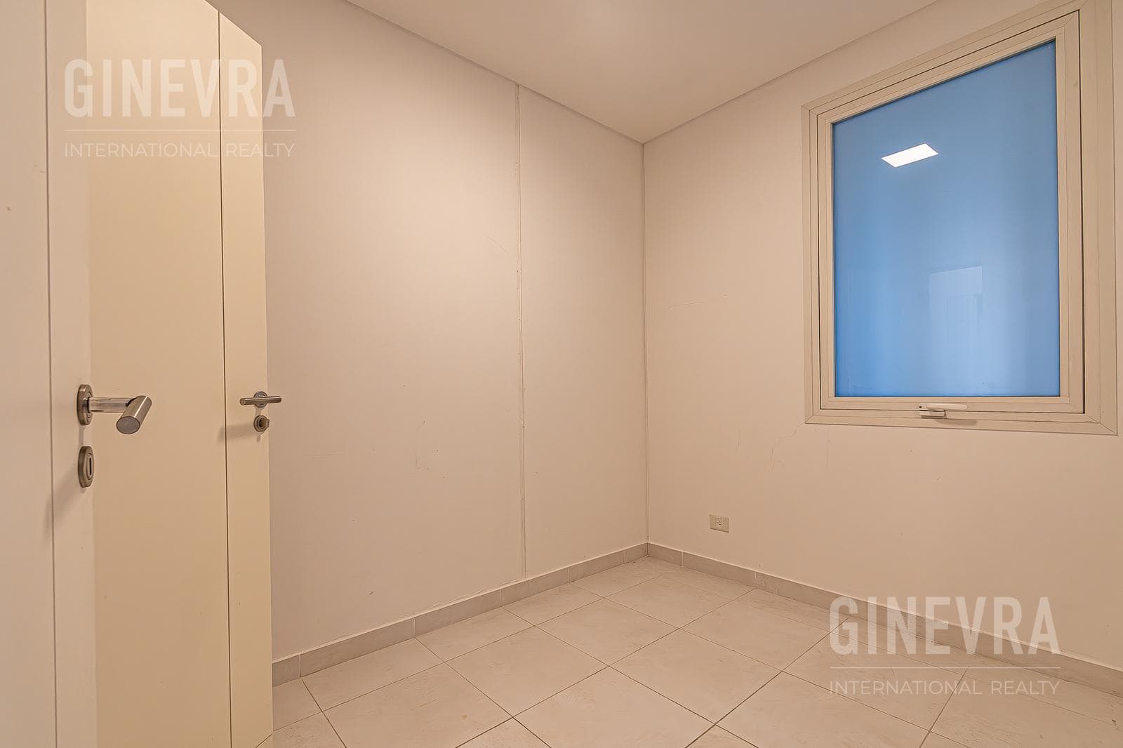 3-Bedroom Apartment for Rent - Alvear Tower, Puerto Madero.