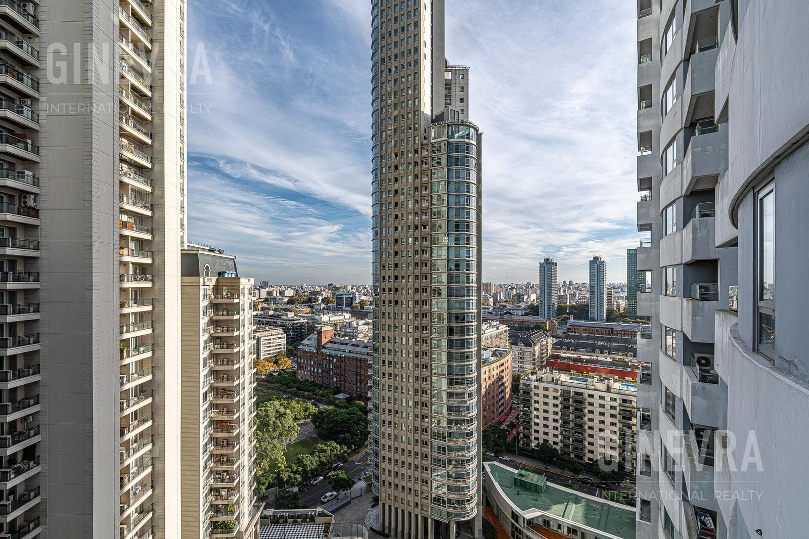 3-Bedroom Apartment for Rent - Alvear Tower, Puerto Madero.