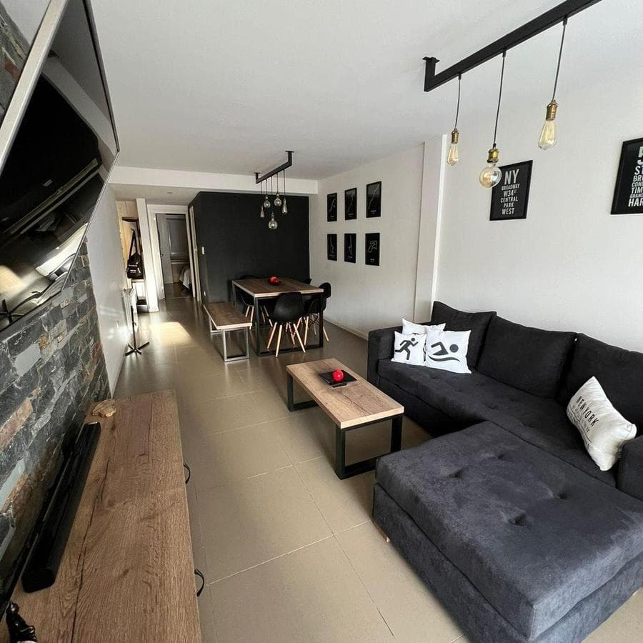 STUDENT RENTAL - 2-Bedroom Apartment - Playa Grande
