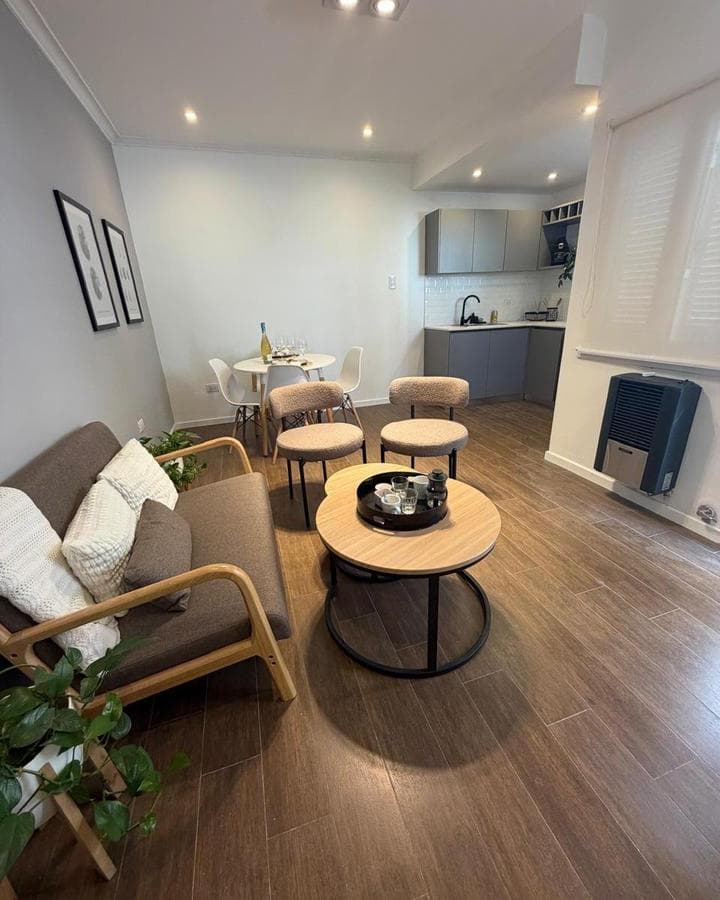 2-Room Luxury Apartment in a Renovated Building - La Perla Neighborhood
