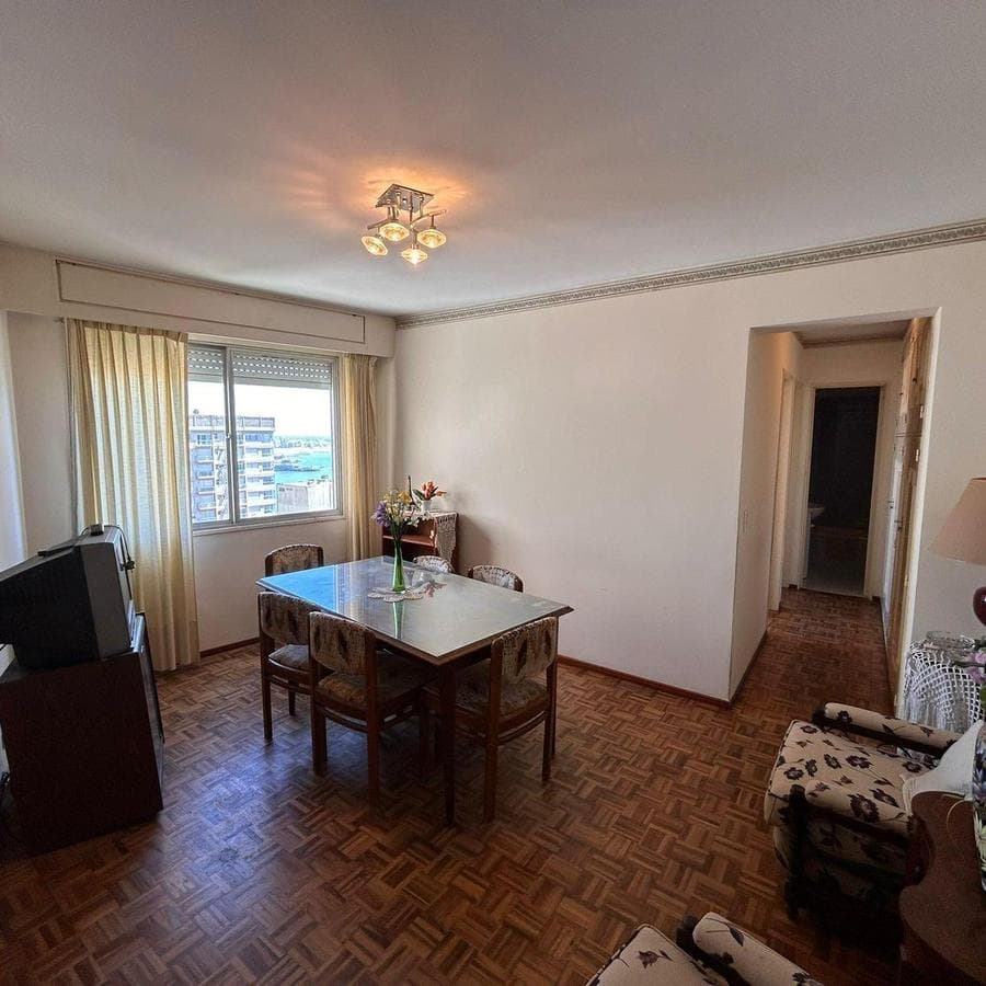 3-Bedroom Apartment with Garage - Torreón Area