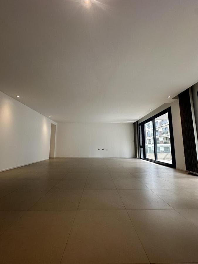 🏡 Exclusive 3-room apartment in Plaza Mitre with 2 🚗 parking spaces