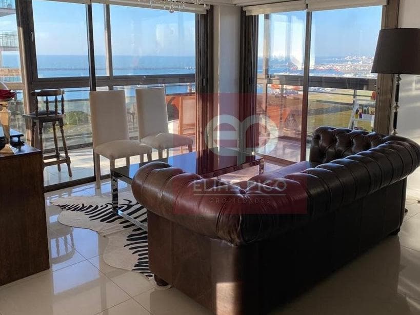 FABULOUS OCEANFRONT APARTMENT with 4 bedrooms in Playa Grande, Mar del Plata