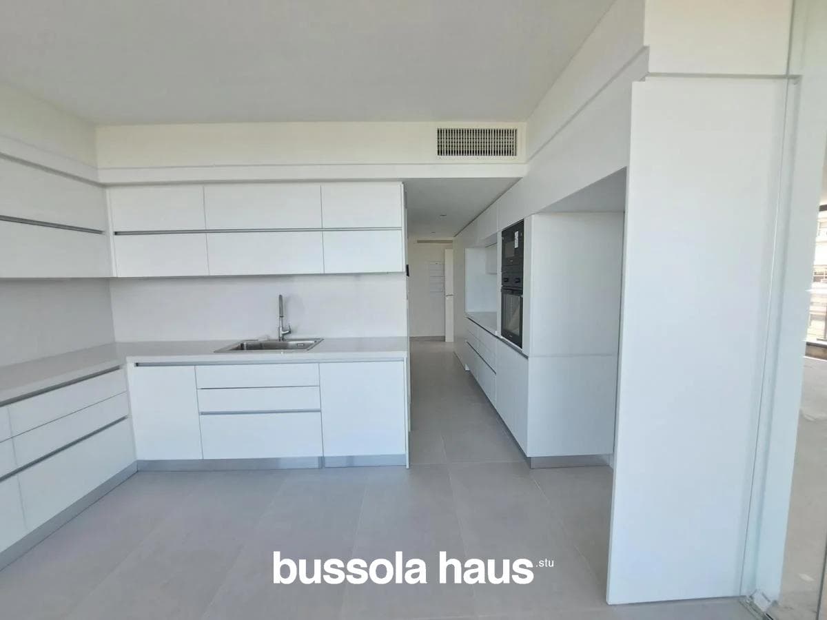Brand-new 3-bedroom apartment for sale in the Selene building in La Lucila, Vicente López