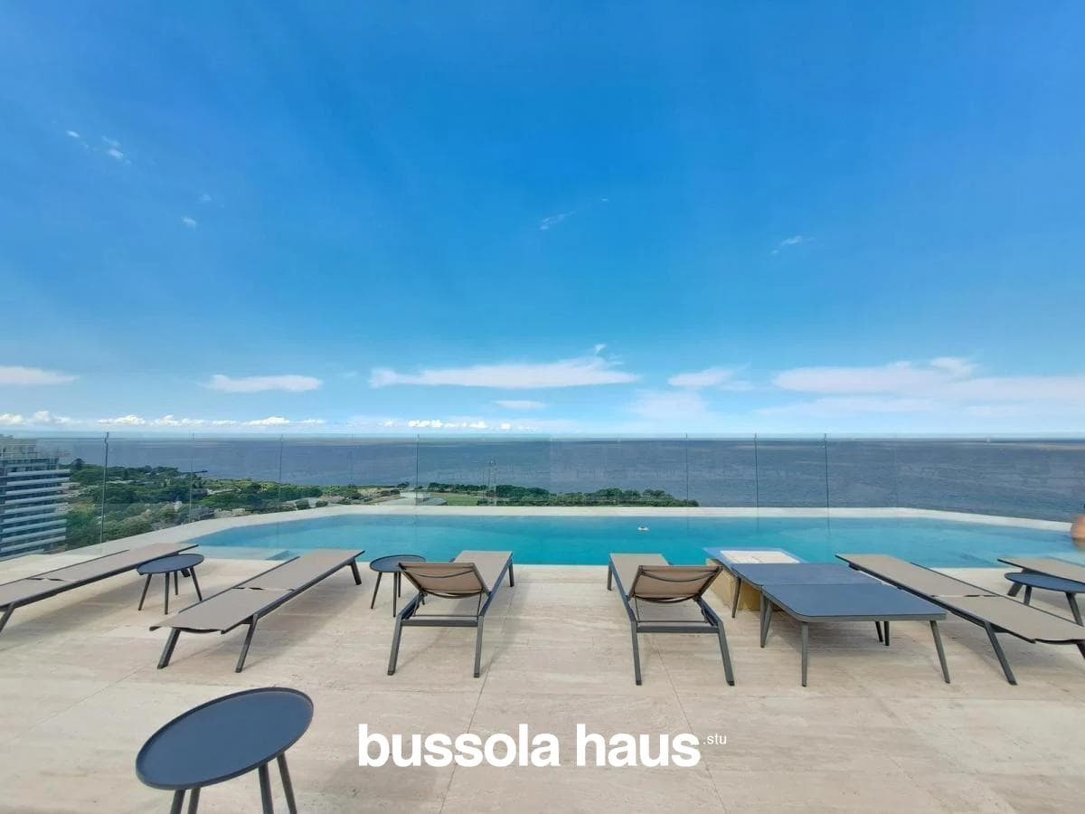 Brand-new 3-bedroom apartment for sale in the Selene building in La Lucila, Vicente López