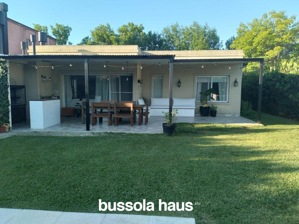 House for Sale: 3 Bedrooms, Single-Story, La Comarca Tigre