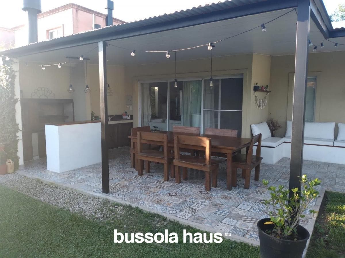 House for Sale: 3 Bedrooms, Single-Story, La Comarca Tigre