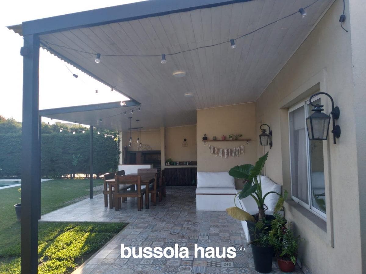 House for Sale: 3 Bedrooms, Single-Story, La Comarca Tigre