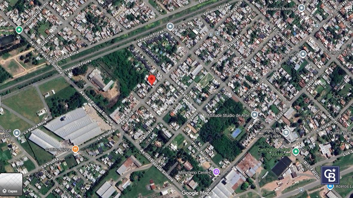 3-Bedroom Duplex for Sale with Garage and Barbecue Area in Luján