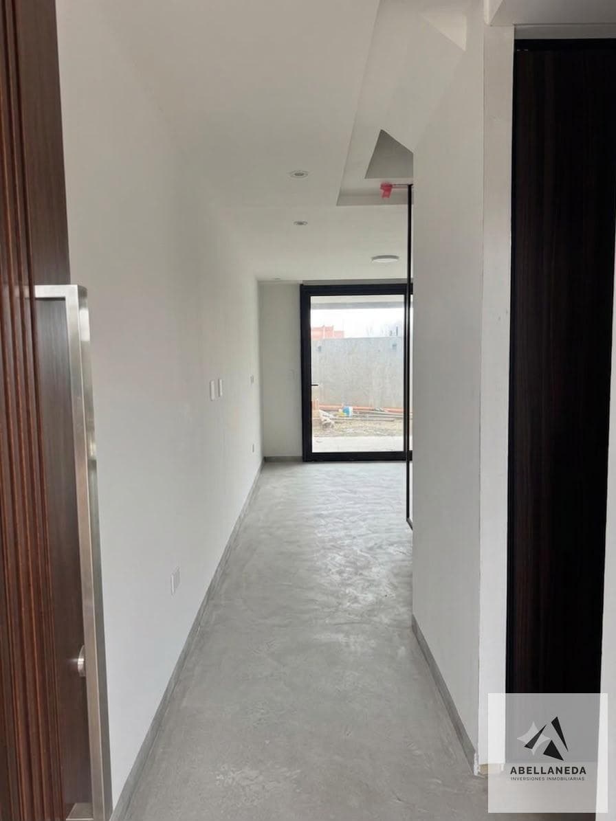 Luxury 4-Bedroom Triplex for Sale - Campo Chico