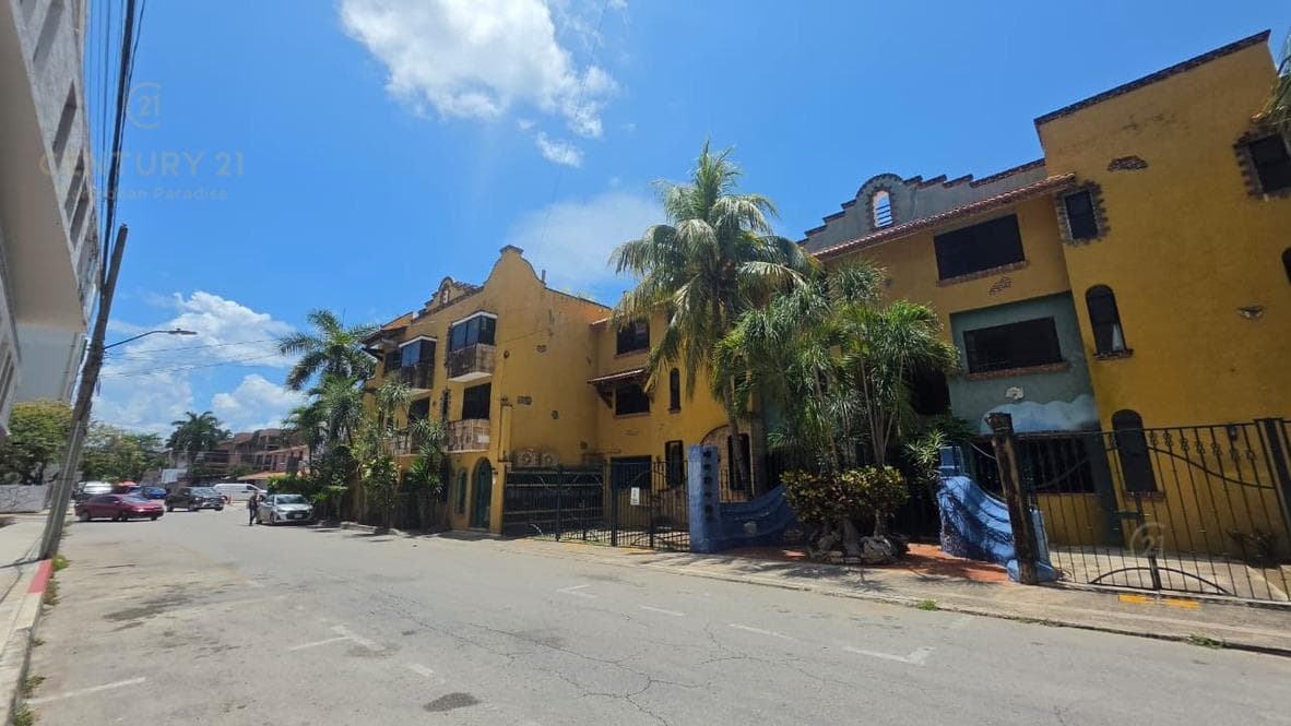 Spacious 2-Bedroom Apartment for Rent in Hacienda del Carmen, Downtown Area | Playa del Carmen | P4573