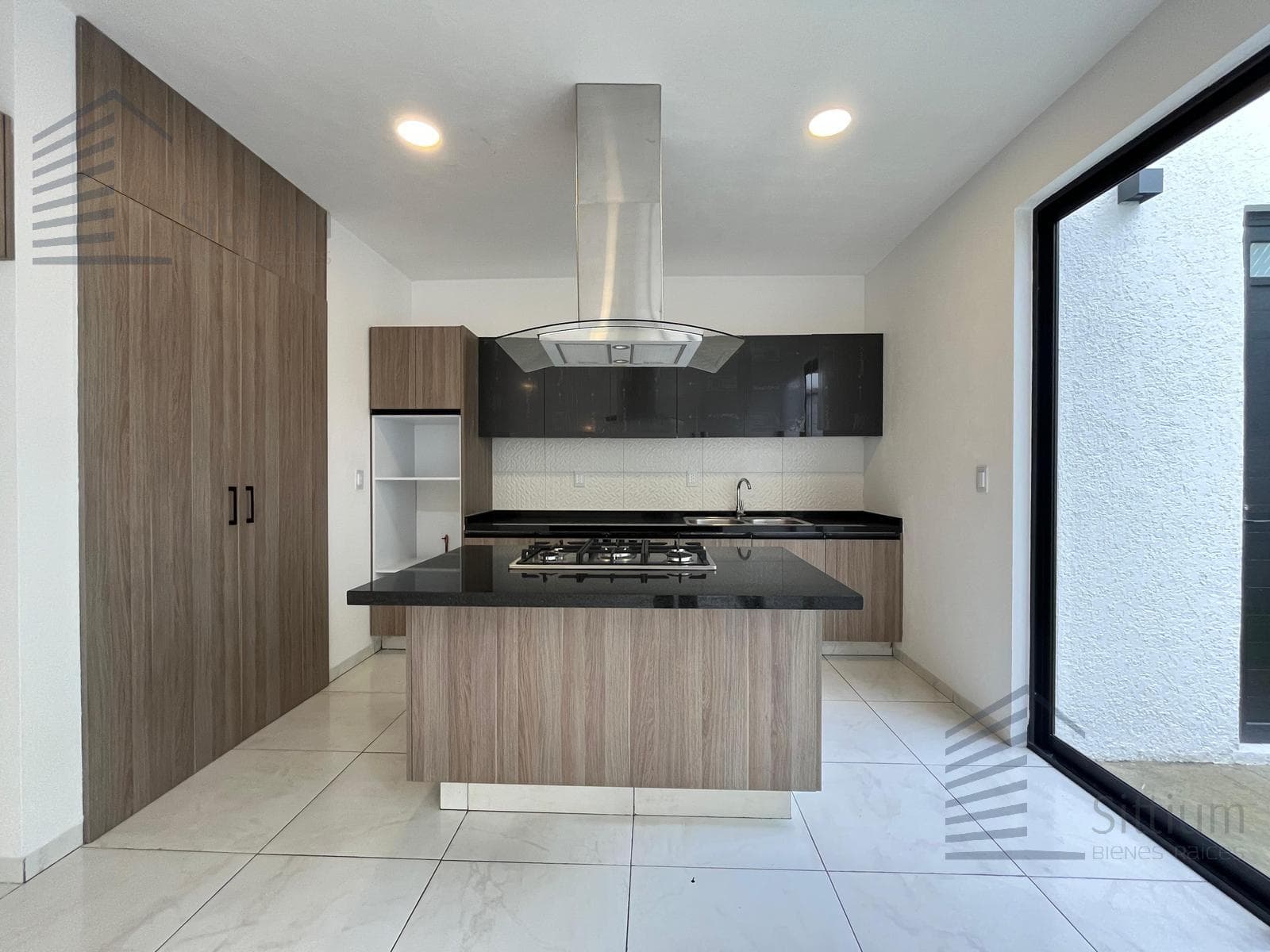 House for Sale - San Mateo Atenco - 193 m²