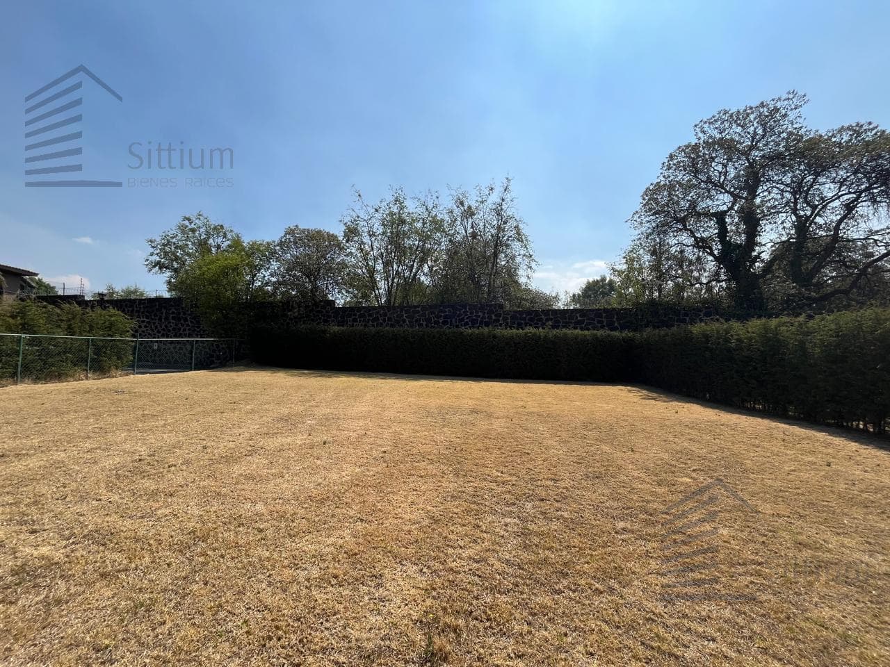 Land for Sale - Rincón de los Encinos - 422.5 m²