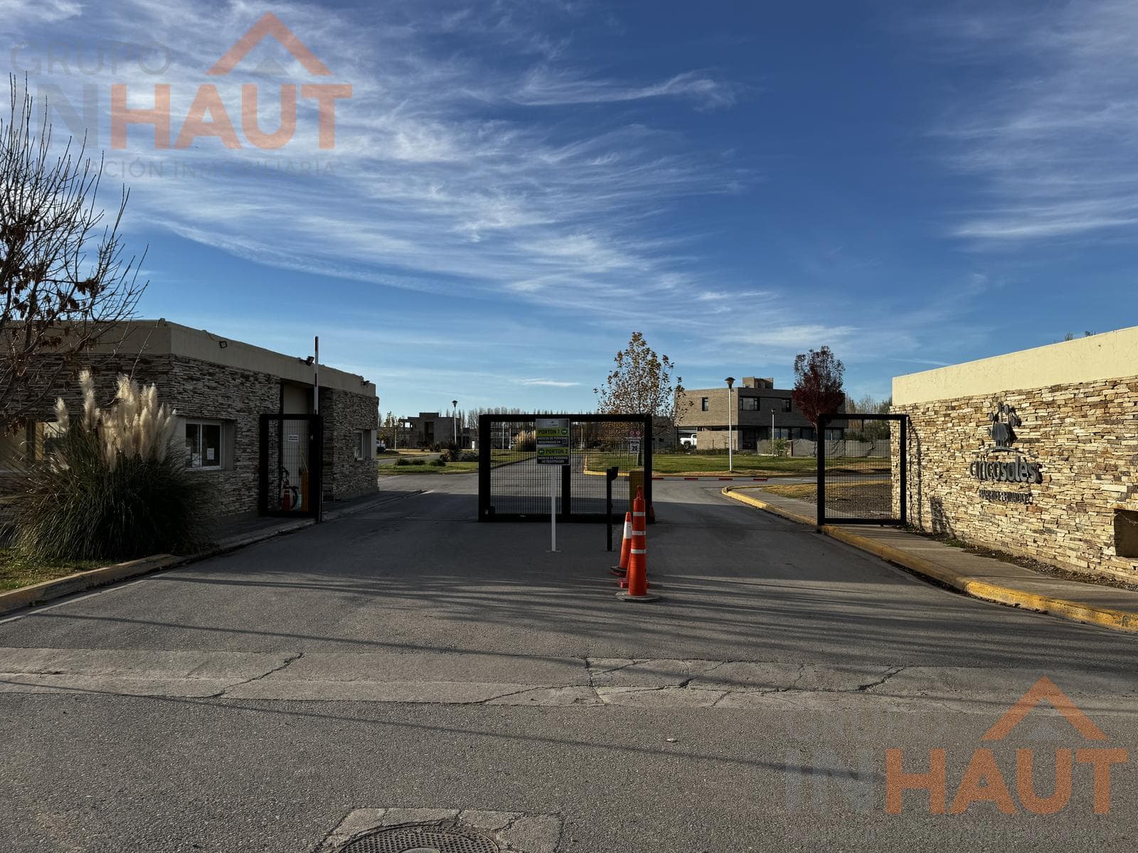 Lot in Cinco Saltos—Cinco Soles Neighborhood
