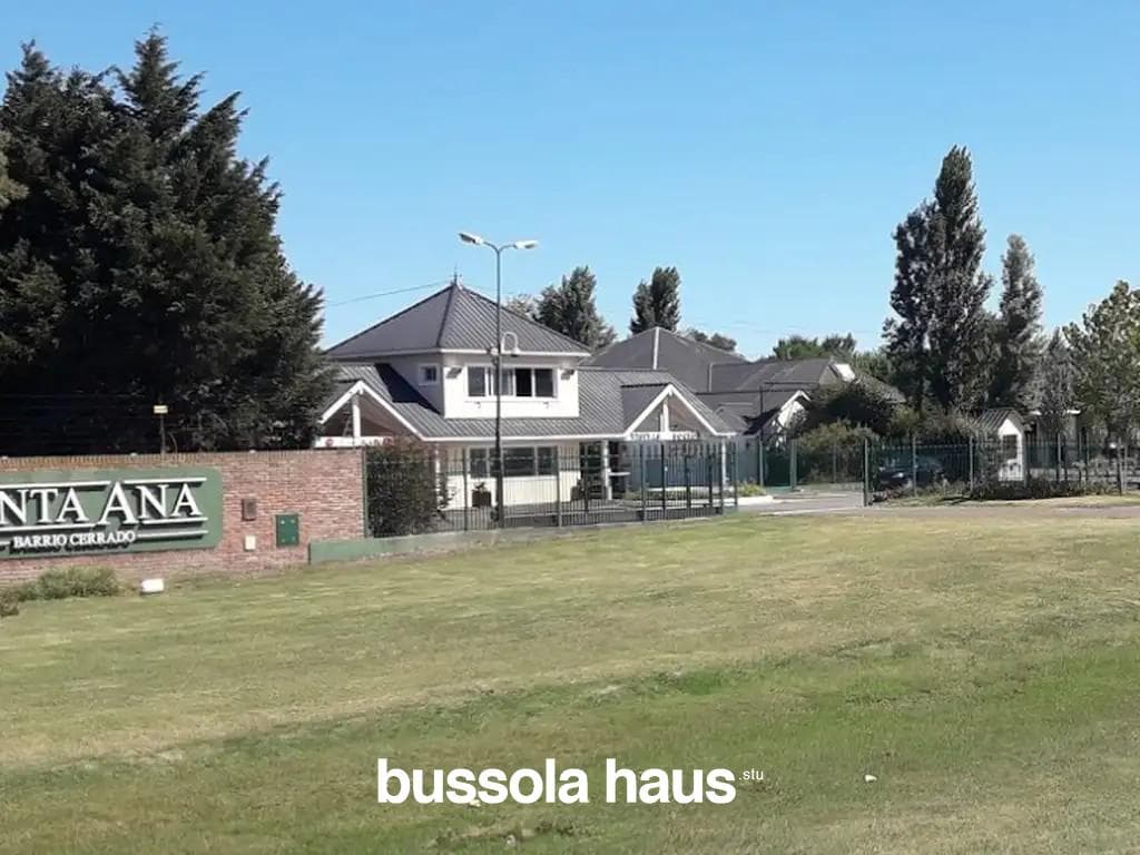 3-Bedroom Lakefront House in SANTA ANA, VILLANUEVA