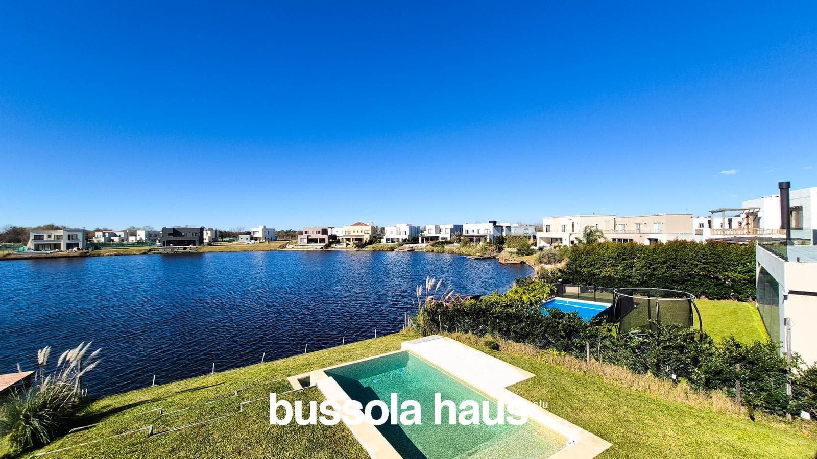 3-Bedroom Lakefront House in SANTA ANA, VILLANUEVA