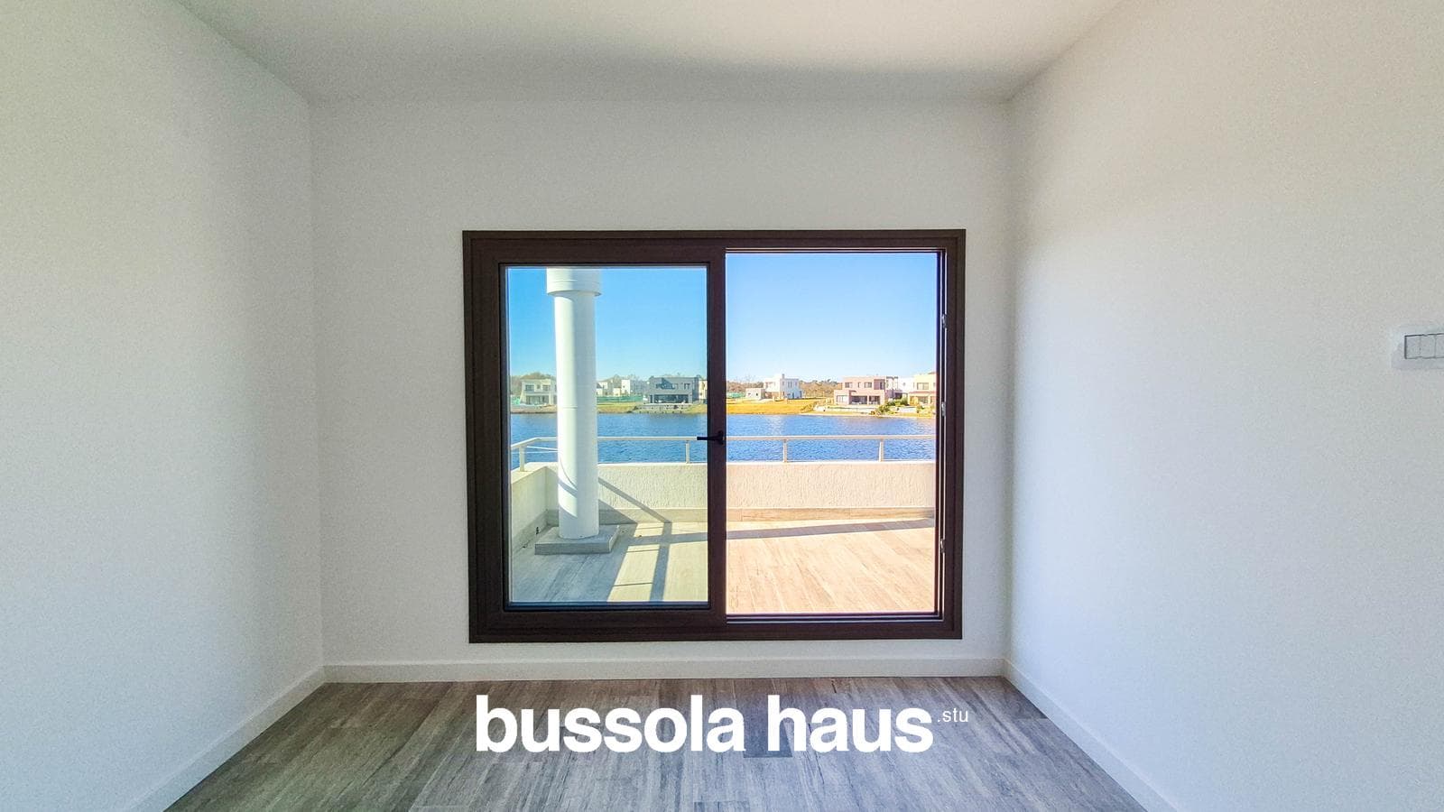 3-Bedroom Lakefront House in SANTA ANA, VILLANUEVA