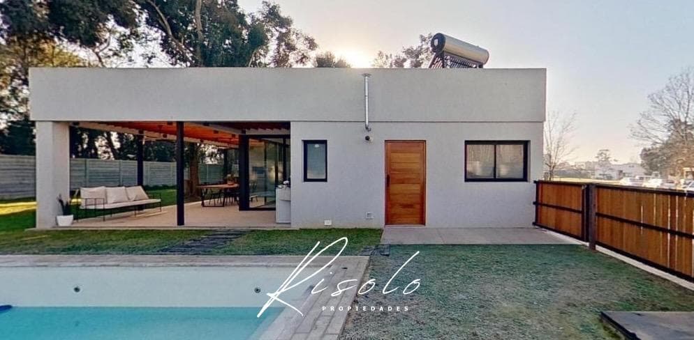 House for Sale with Rental Income. 2 offices. 3 bedrooms. Grill. Pool. Gated Community, Escobar