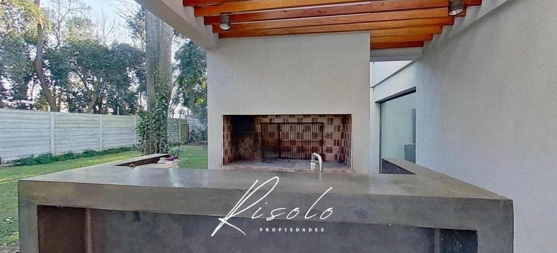 House for Sale with Rental Income. 2 offices. 3 bedrooms. Grill. Pool. Gated Community, Escobar
