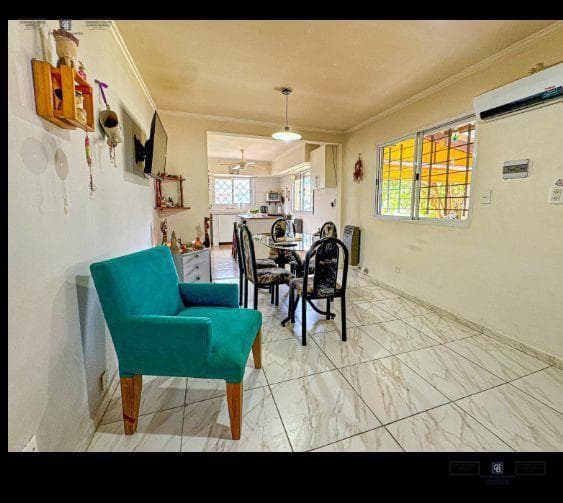 VENTA CASAS SOBRE AMPLIO LOTE EN CHASCOMUS- IDEAL RENTA O INVERSION