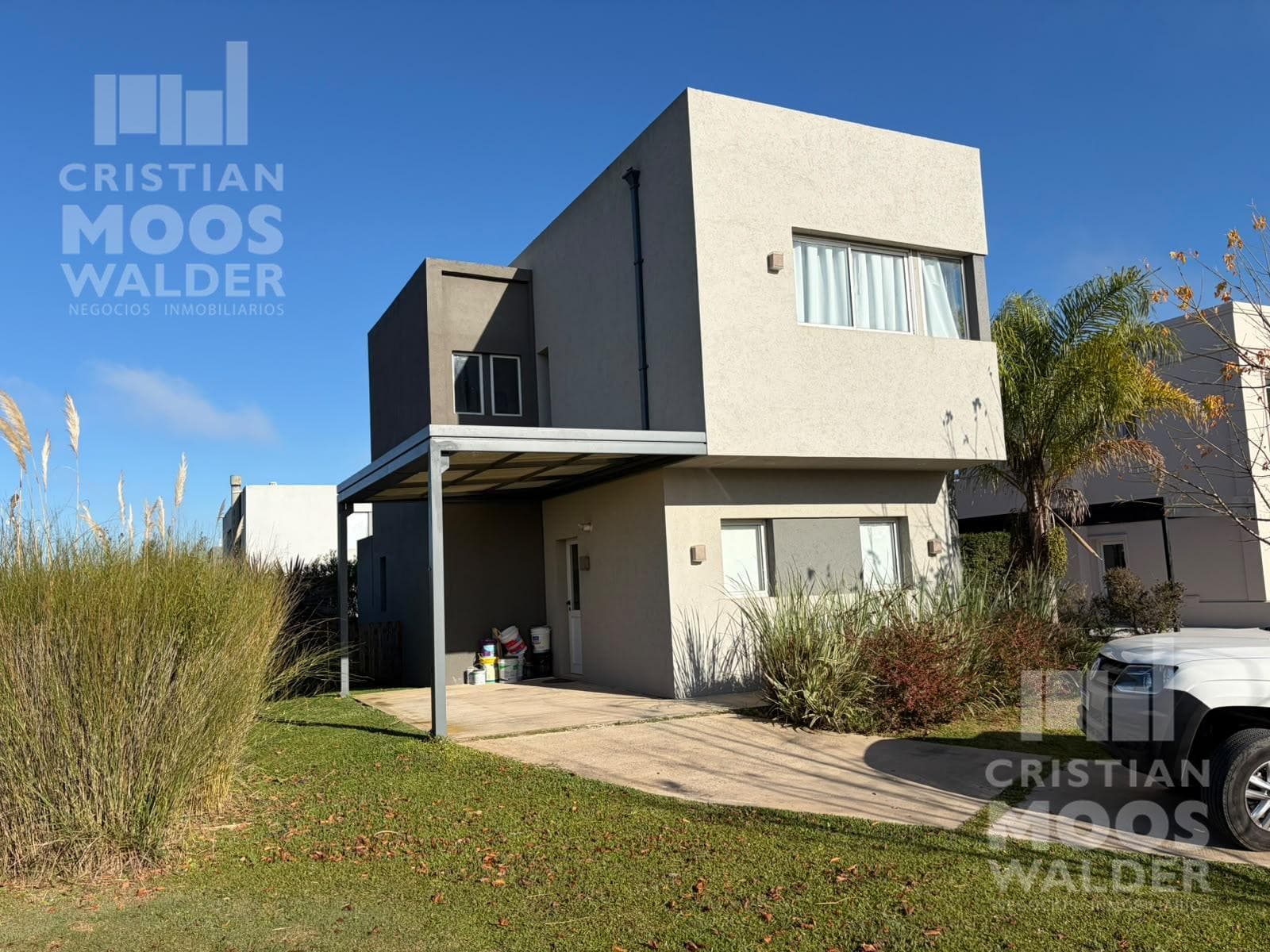 Three-Bedroom House for Sale in Araucarias, Puertos del Lago