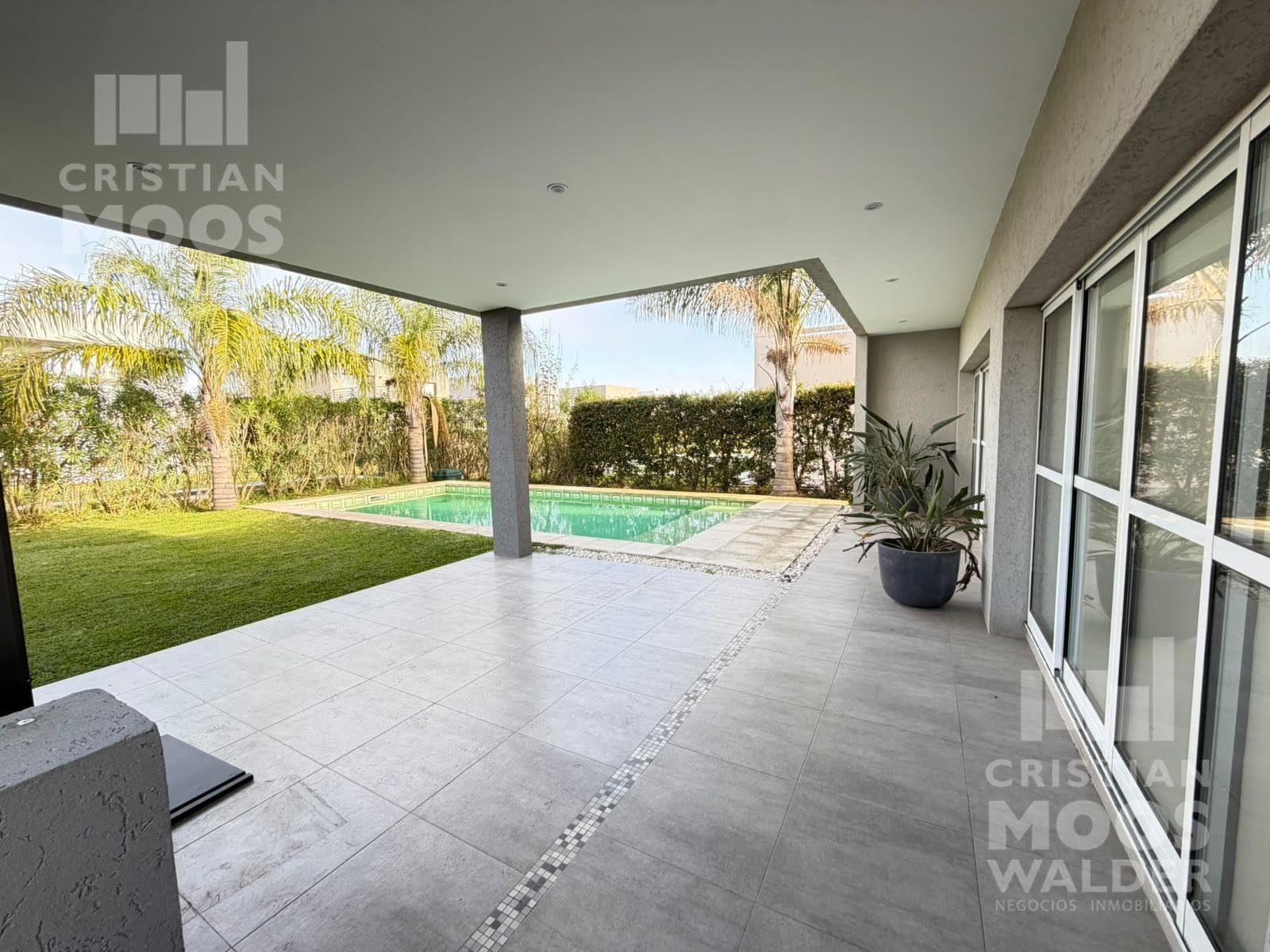 Three-Bedroom House for Sale in Araucarias, Puertos del Lago