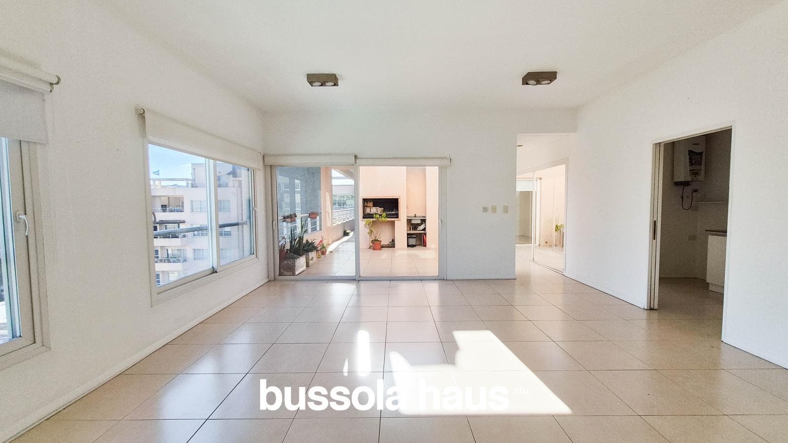 3-room apartment for rent with a garage in Antares Nordelta