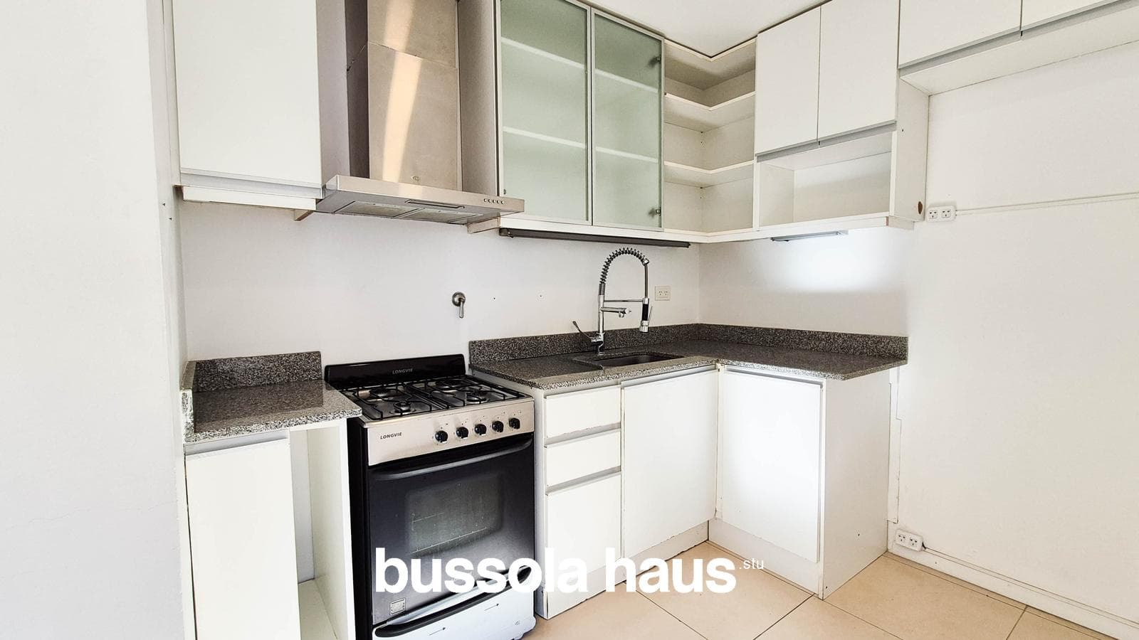 3-room apartment for rent with a garage in Antares Nordelta