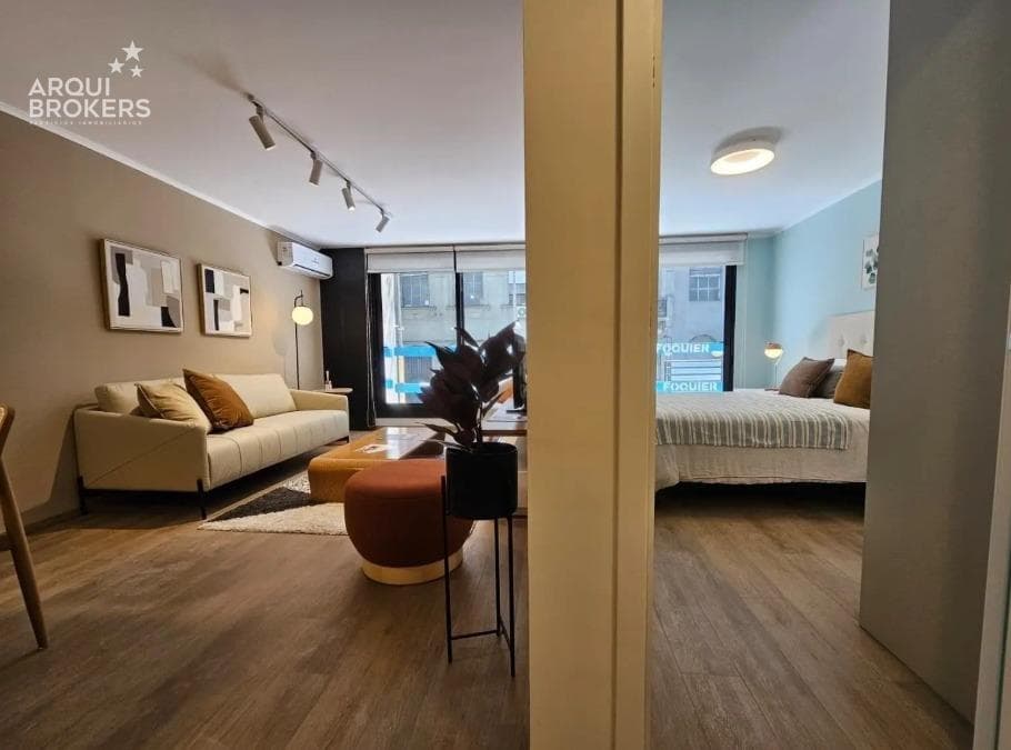 One-bedroom apartment for sale in Cordón - 1008