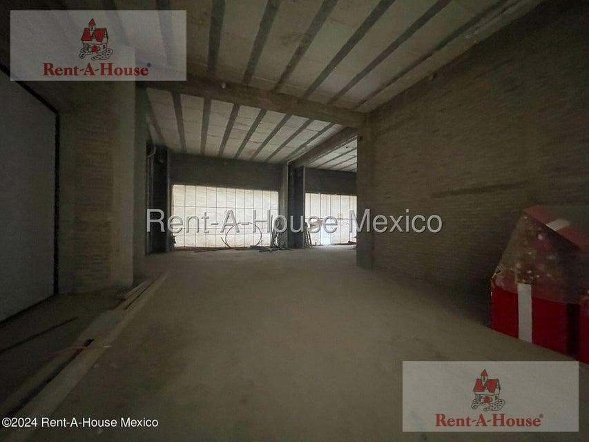 Office for Rent in Atizapan de Zaragoza, Hacienda de Valle Escondido, RT 26-3055.