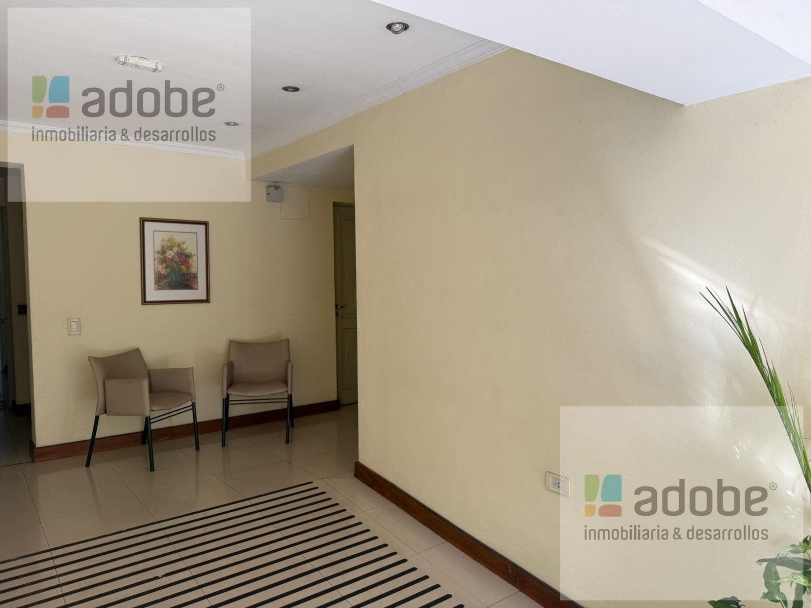 Duplex for sale on Tomba Street, just a few meters from Godoy Cruz Square