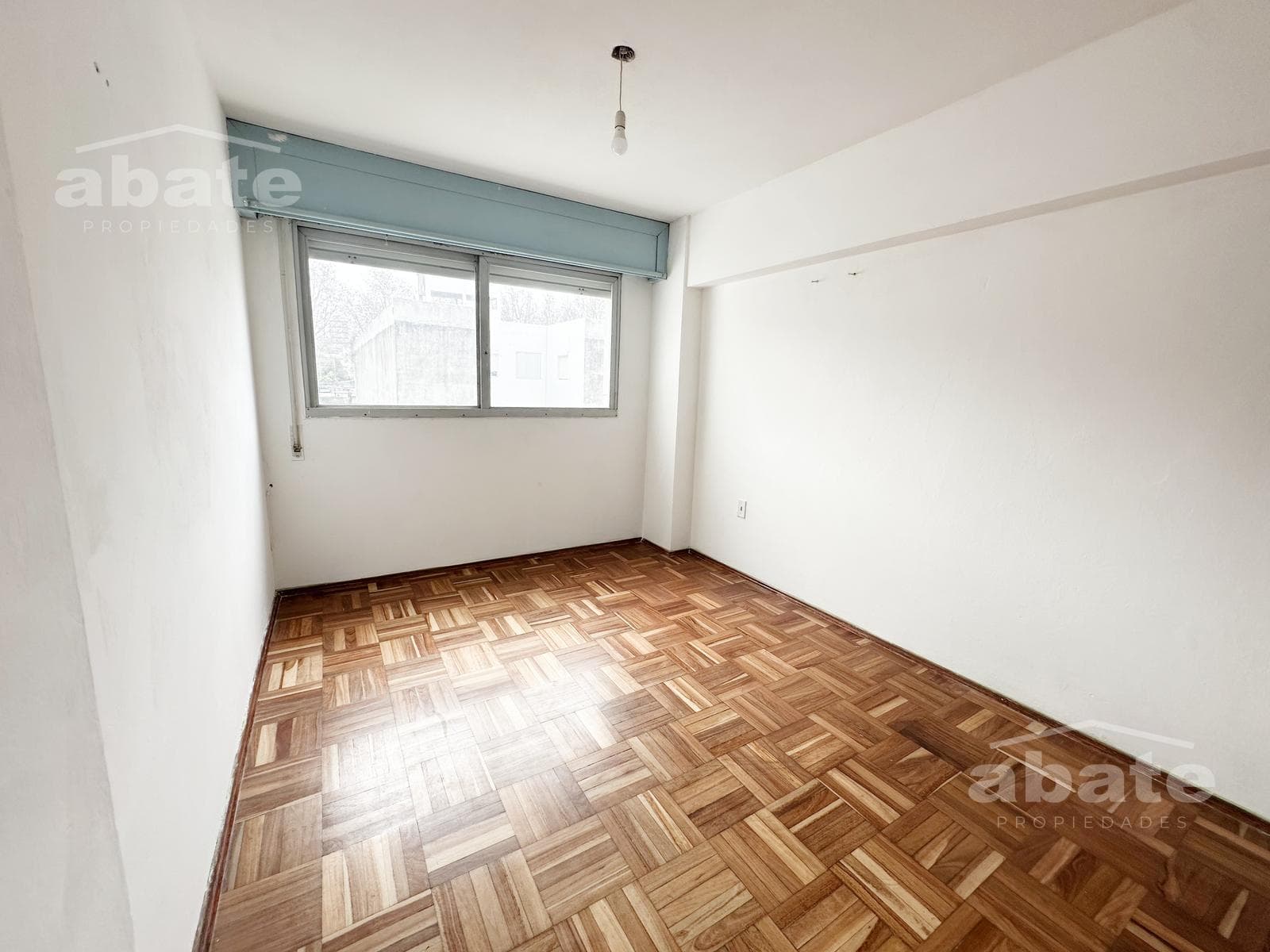 2-Bedroom Apartment for Rent in Parque Rodó