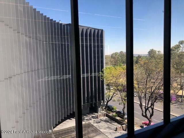 Commercial Space for Rent in Los Girasoles, Coyoacán CR 26-3057.