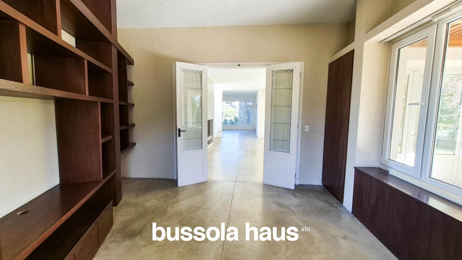 House for sale: 5-bedroom home on an interior lot in Los Castores, Nordelta